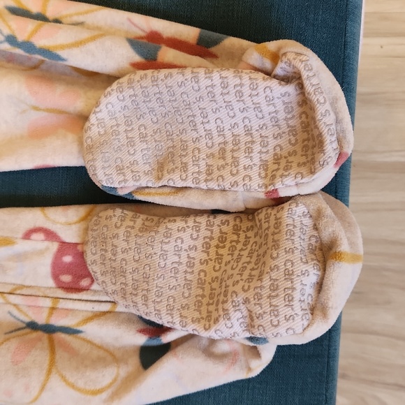 EUC CARTERS 4T FLEECE SLEEPERS - Picture 2 of 5